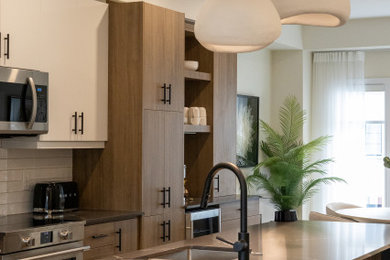 Kitchen - kitchen idea in Toronto