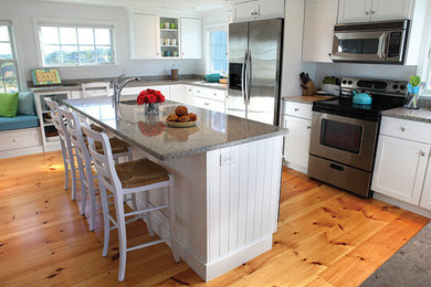 Kitchen - kitchen idea in Other