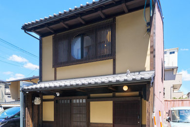 京都にある和モダンなおしゃれな住まいの写真