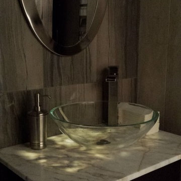 Grey & White Contemporary Bathroom