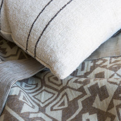 Colecci&oacute;n N&oacute;mada de Gancedo - Upholstery Fabric