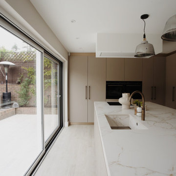 Bushey Taupe Elements Kitchen
