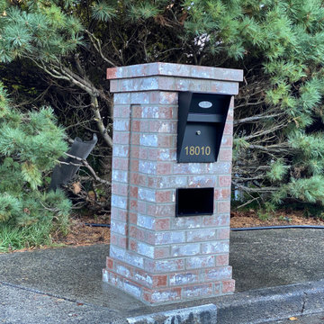 Lake Oswego Brick mailbox