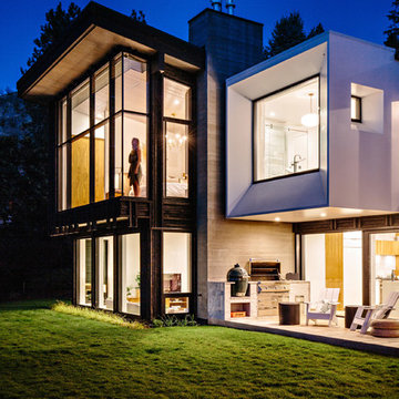 Kalamalka Lake Home