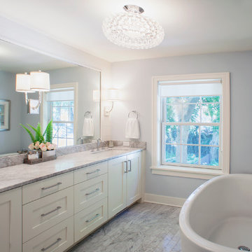 Cedar Shake Colonial