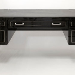 Executive desk - Desks And Hutches