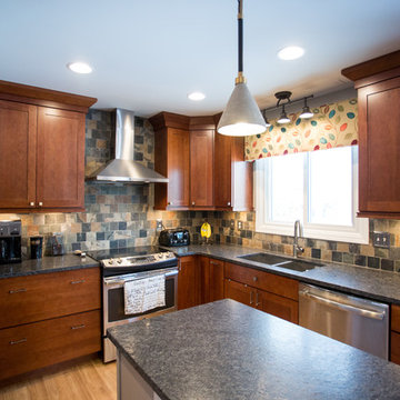 CANTON KITCHEN