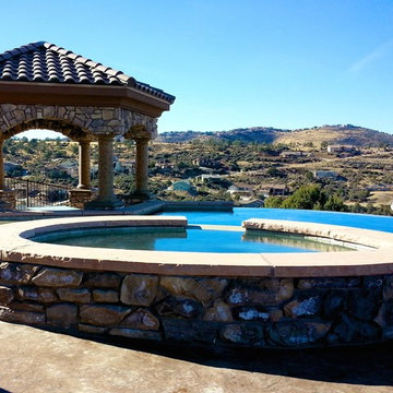Prescott Valley Negative Edge with Spa & Ramada
