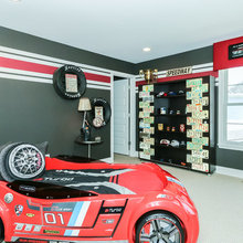 8 - Boys Room