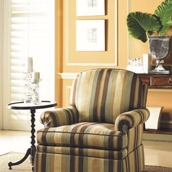 Living Room Chairs and Recliners - Products