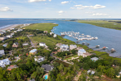 Example of a beach style exterior home design in Charleston