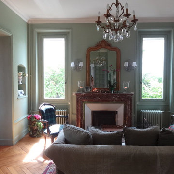 Rénovation d'un salon classique dans une maison ancienne à Lyon