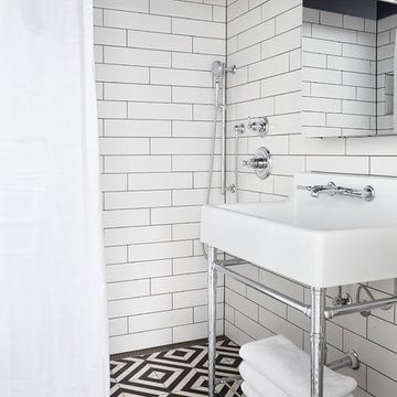Art Deco inspired Wet Room with Polish Chrome Hardware