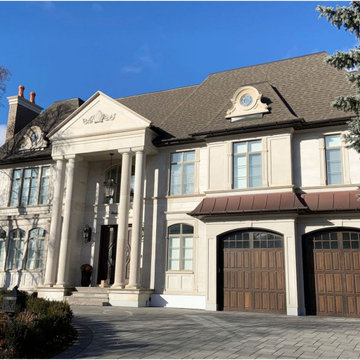 Limestone exterior for a custom home in Richmond Hill