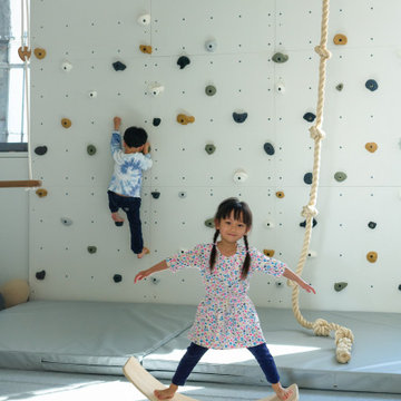 Smart Playrooms