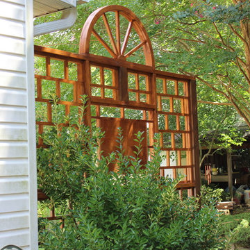 Trellis with wood carving