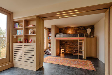 Creating loft space for boys bedroom