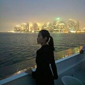 Su Lee's photo