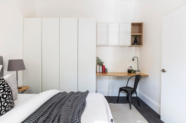 Contemporary Bedroom by panda studio architecture pty ltd