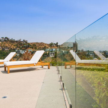 Frameless Glass Pool Fence in Beverly Hills