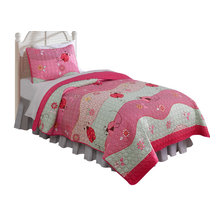 kinley bedroom