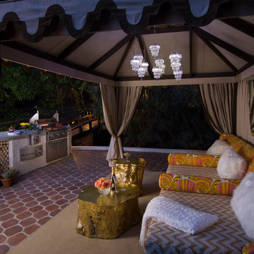 Outdoor Kitchens