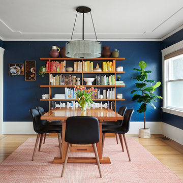 Lakeshore Colorful Kitchen