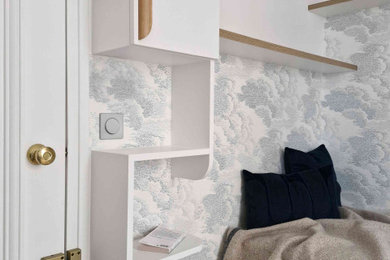 Aménagement d'une chambre contemporaine.