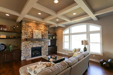 Inspiration for a timeless living room remodel in Miami
