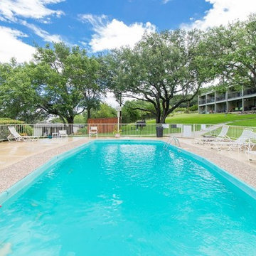 Barefoot Sands Vacation Rental Condo in Canyon Lake, Texas