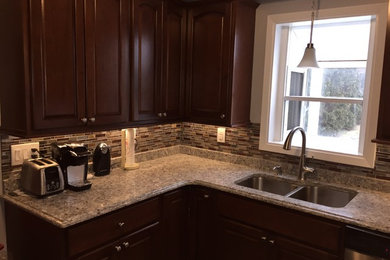 Inspiration for a contemporary kitchen remodel in Cleveland