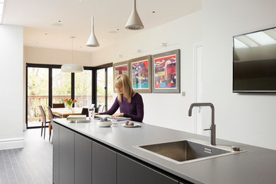 Photo of a contemporary kitchen in London.
