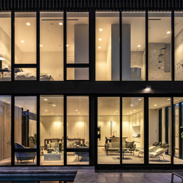MODERN SAG HARBOR HOME