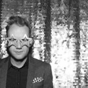 Ryan Thomas's photo