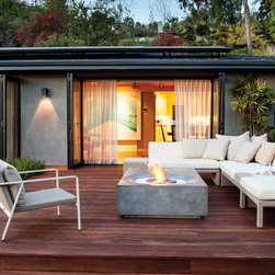Brown Jordan fires - Outdoor Fireplaces