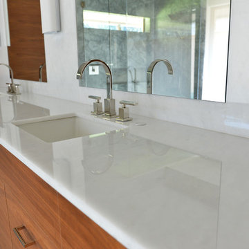 Modern Kitchen and Bathroom