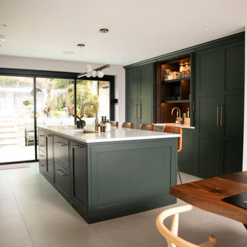 Classic In-Frame Shaker Kitchen & Bar - Islington