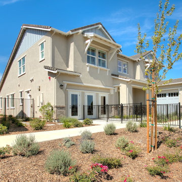 Amber Field | Residence 3