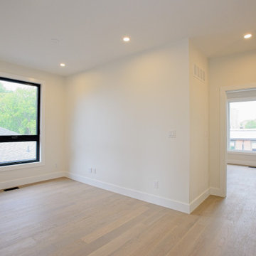 Upper Family Room and Connecting Hall | Scarborough