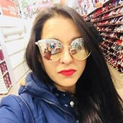 Nirali Barots foto