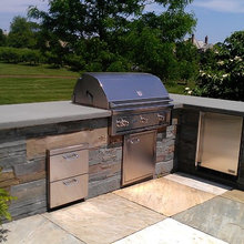 Outdoor Kitchens