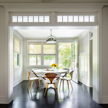 breakfast room