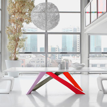 Selling: Big Table, Venere Chair