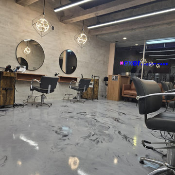 Complete decorative plaster applications in a hair salon