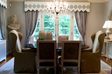 Dining room - contemporary dining room idea in Cincinnati