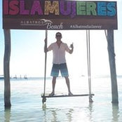 Moises Benolol's photo