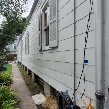Alleyway Garden | Side Passage Before the Transformation