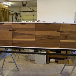 Credenza 2 - Products
