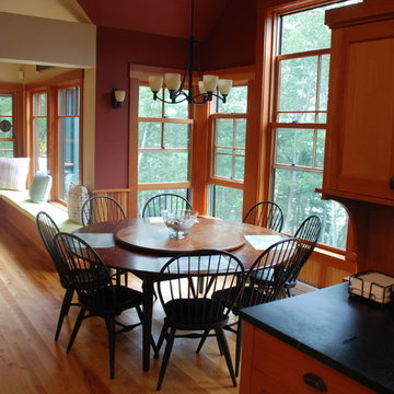 Maine Harbor Craftsman Cottage