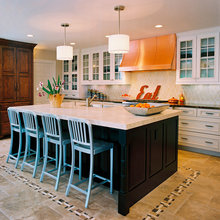 two-toned kitchen island/cabinets